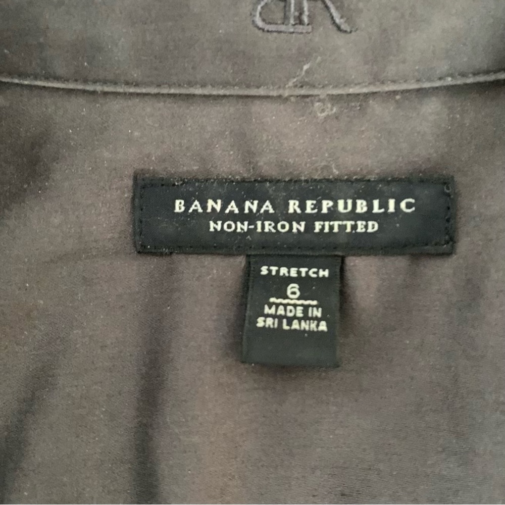 Banana Republic Womens Dress Shirt - Picture 2 of 2